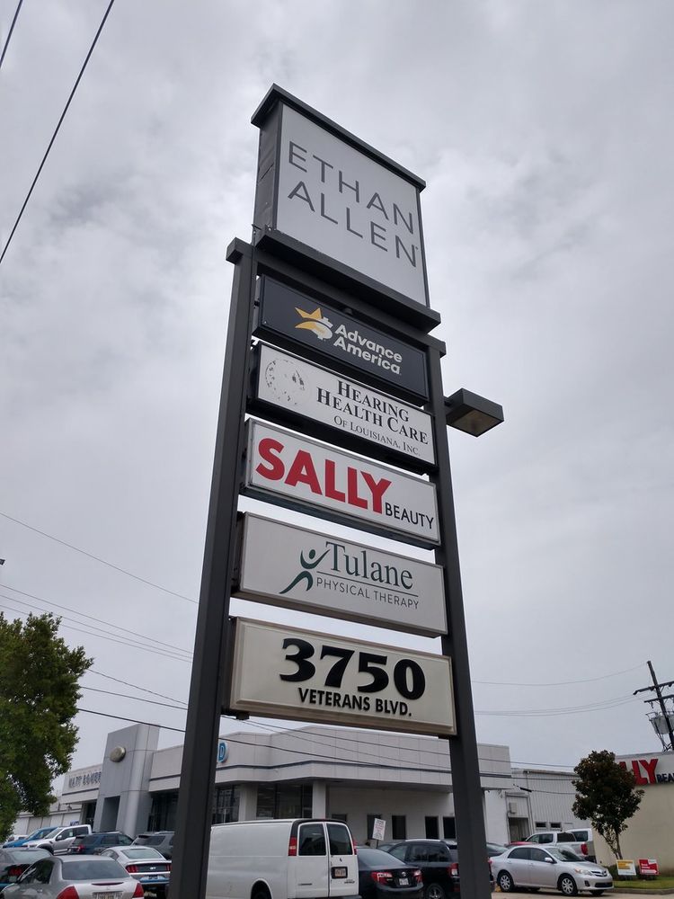 3750 Veterans Memorial Blvd, Metairie, LA 70002